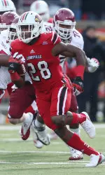 Football to Host Autograph Session on Wednesday Benefiting Dare to Care Food Bank