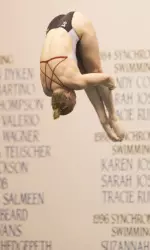 Swimming and Diving Fall to North Carolina