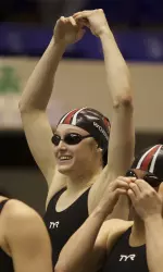 Kelsi Worrell Wins 200-Fly at USA SC Nationals