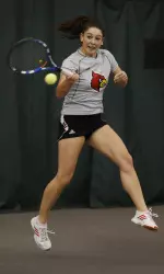 Women's Tennis Downs Marquette in BIG EAST Face-off