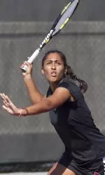 Women's Tennis Scores Upset in 1st Day of ITA Regional