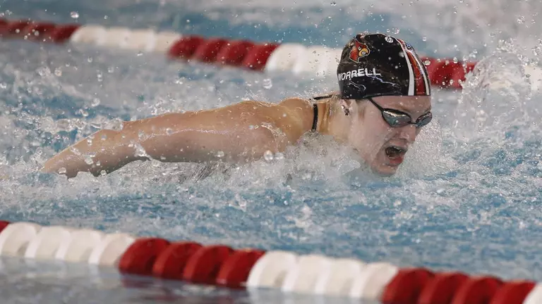 Swimming Is Off the Blocks Fast in First Day at Arena Pro Series