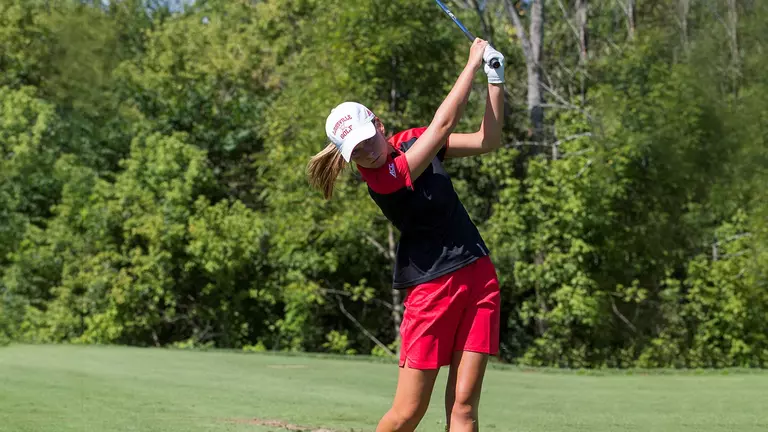 Hartlage Ties for Fourth, Louisville Women’s Golf Takes 10th at Cougar Classic