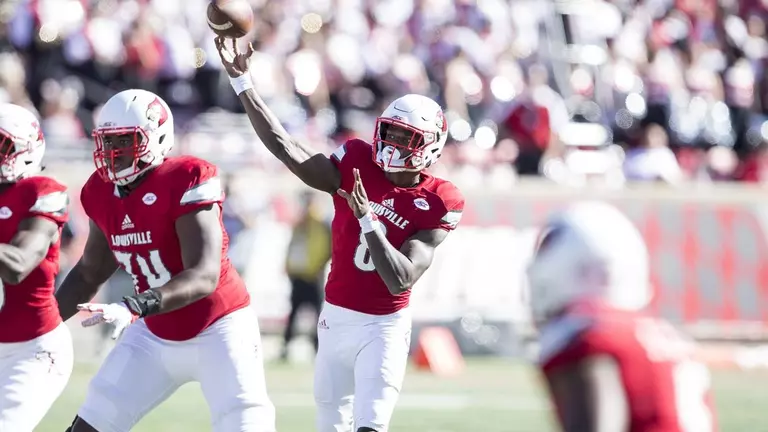 Lamar Jackson Named ACC Offensive Back of the Week