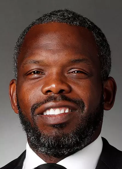 This is Grady Brown's headshot