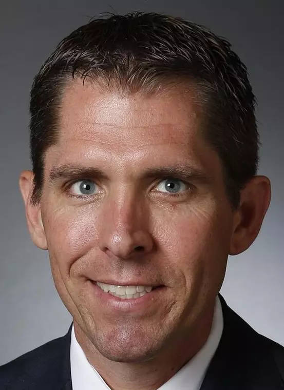 This is Matt Summers' head shot