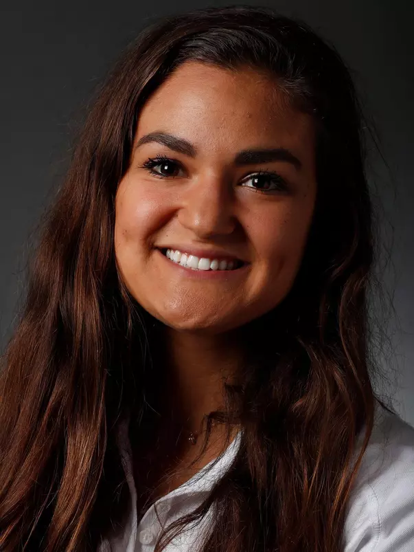 This is a head shot of Anna Kiser.