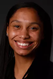 This is a head shot of Maranda Mills.