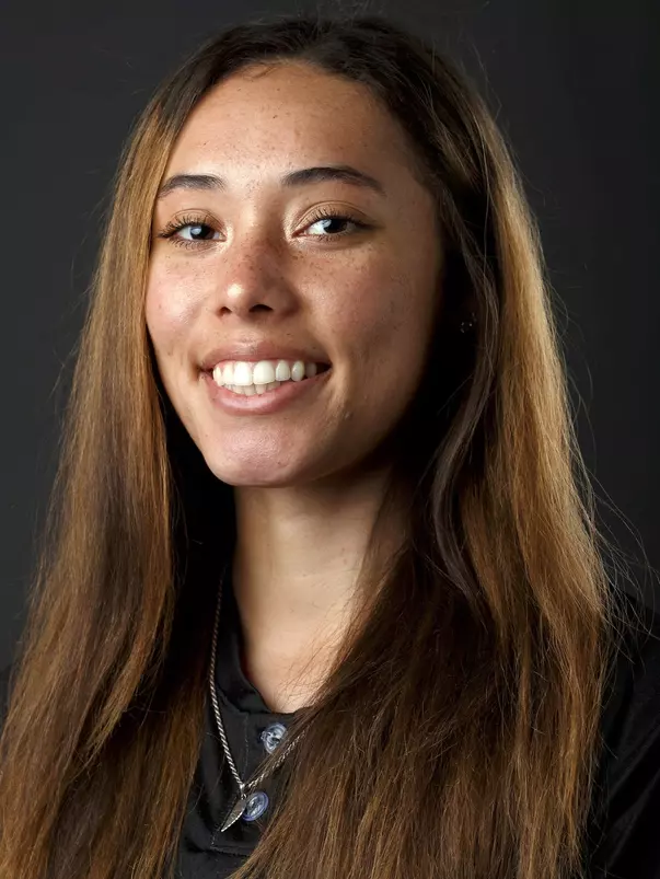 Taja Felder Headshot