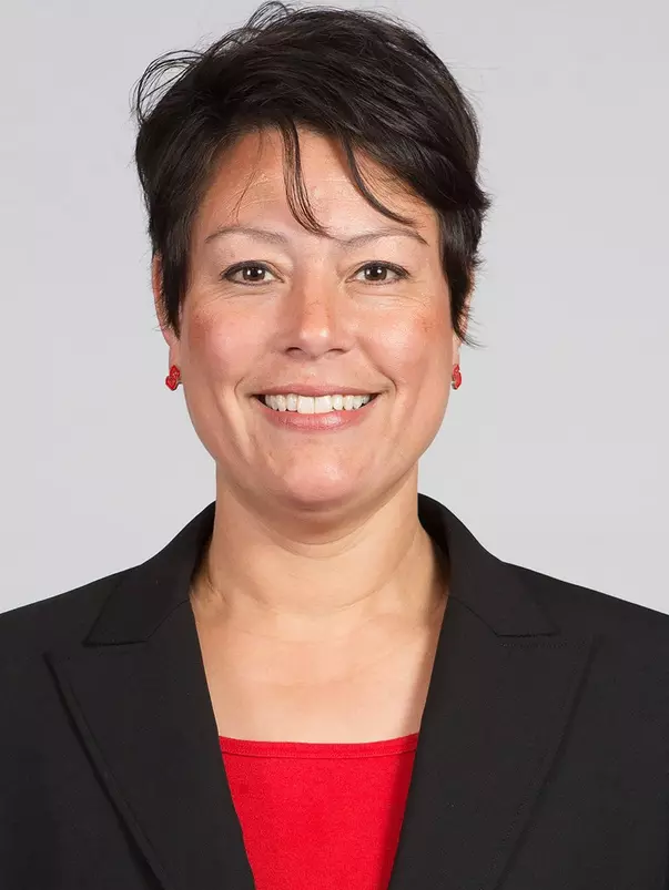 Linda Hampton-Keith headshot