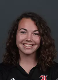 Claire Bushur Headshot