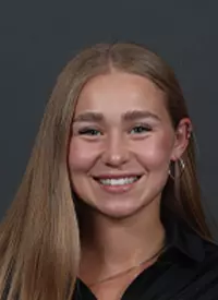 Taylor Boggess Headshot