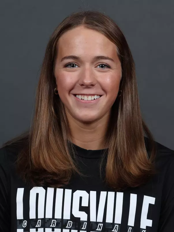 Julia Dennis Head Shot