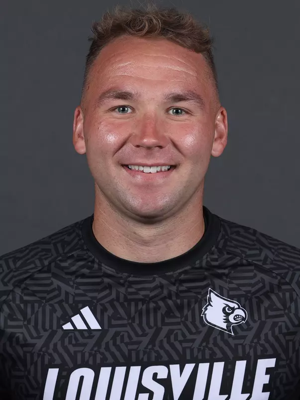 Ryan Troutman headshot 23