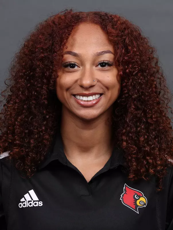 Sadie Morris Headshot