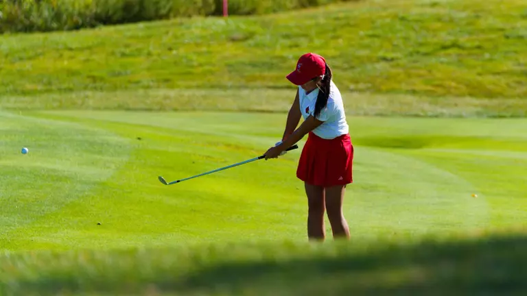 Louisville Tied for 13th After Second Round of Moon Golf