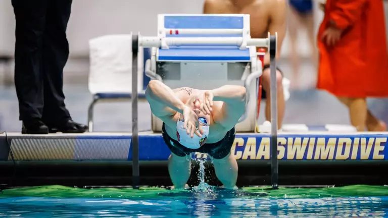 Cardinals Send Three to Finals After Day 4 Prelims at NCAA Championships