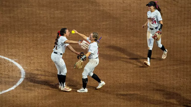 Louisville Outlasts No. 25 Virginia in Nine-Inning Thriller