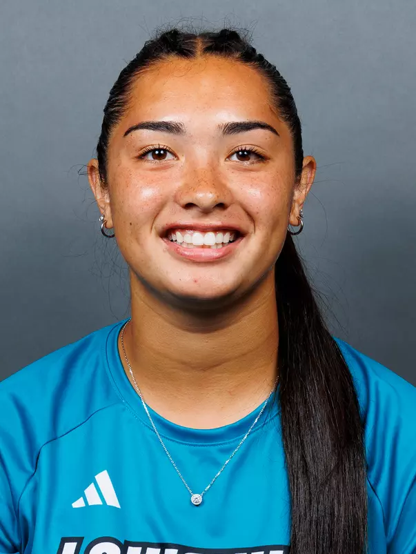 Brielle Baker head shot