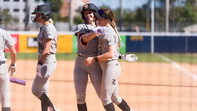 Louisville Goes 2-0 on Day 2 of Felsberg Invitational