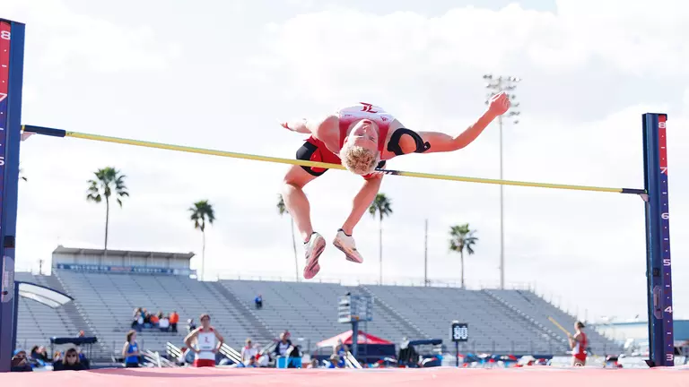Cardinals Kick Off Competition at Mt. SAC Relays