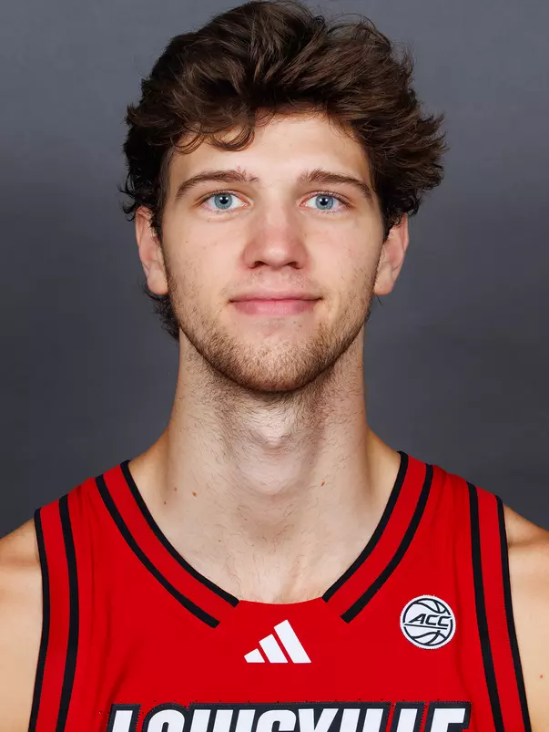 Gabe Dynes Headshot