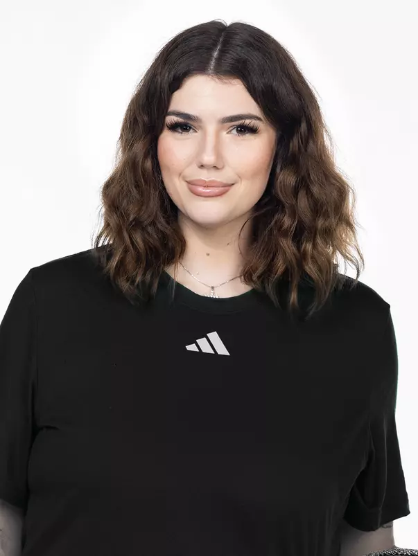 Gina Cerezuela Headshot