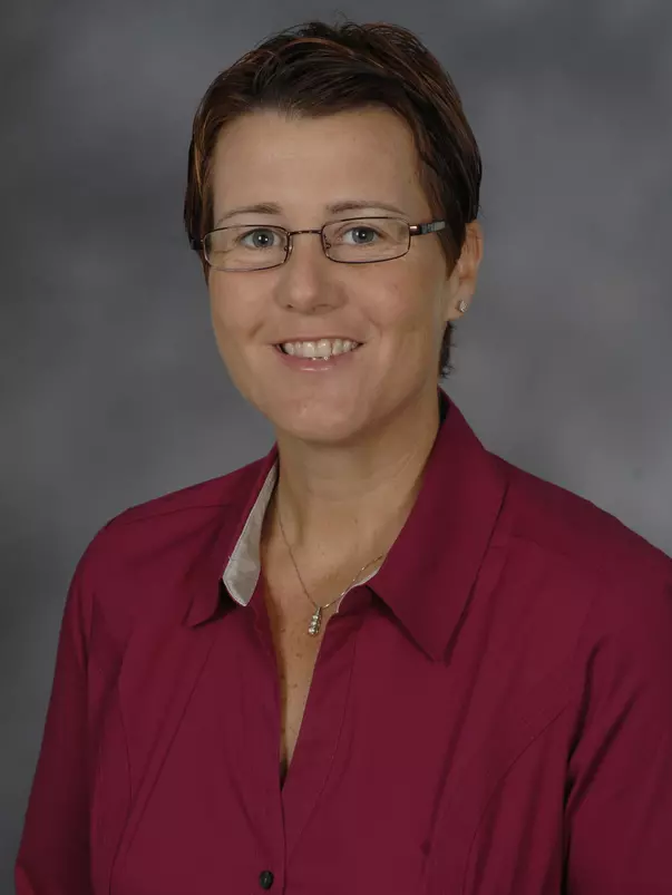 Head coach Kelley Green