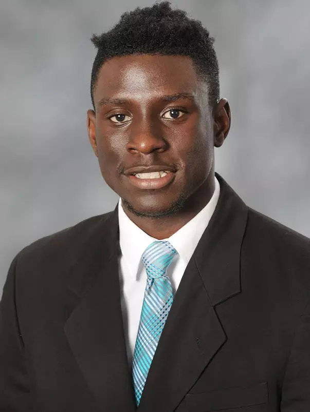T'qele Holmes 2016 headshot