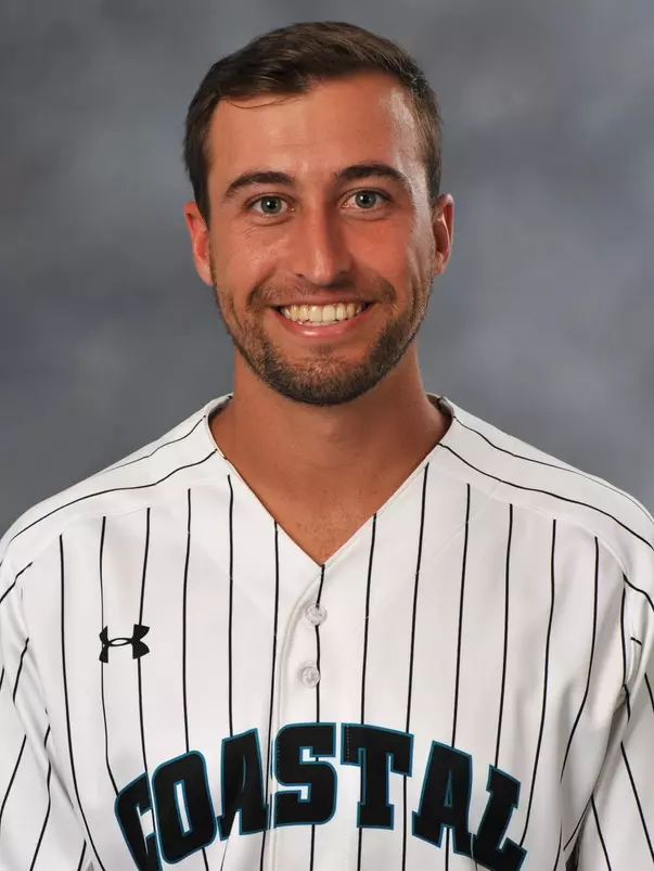 Turner Buis 2018 headshot