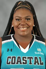 Headshot of Alise Davis