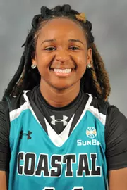 Headshot of Kiara Norman