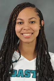 Kyla Manning headshot 2019