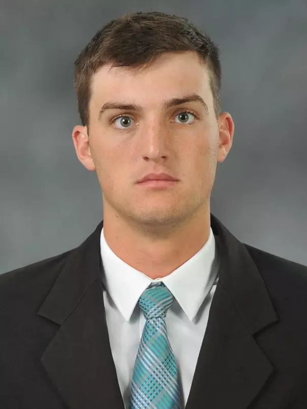 Casey Green 2021 headshot