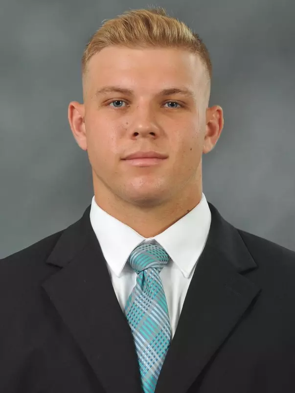 Cooper Weiss 2021 headshot