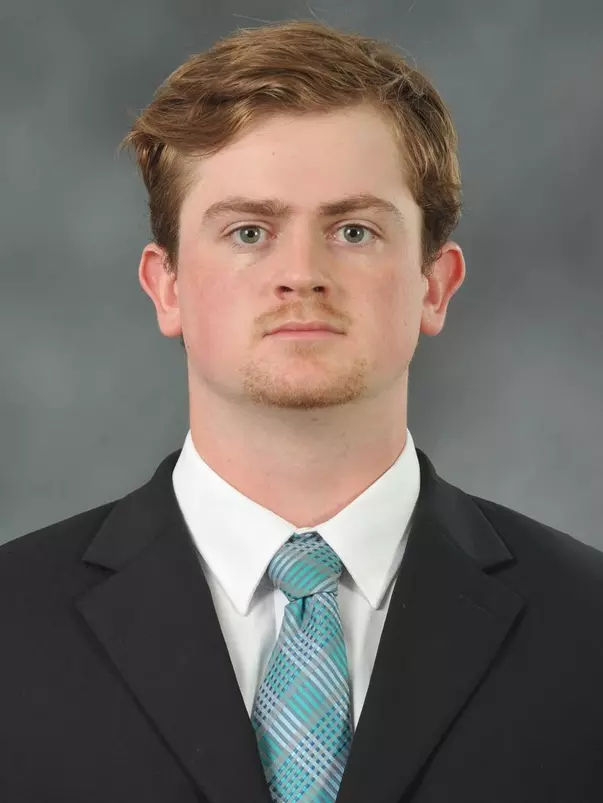 Fox Leum 2021 headshot