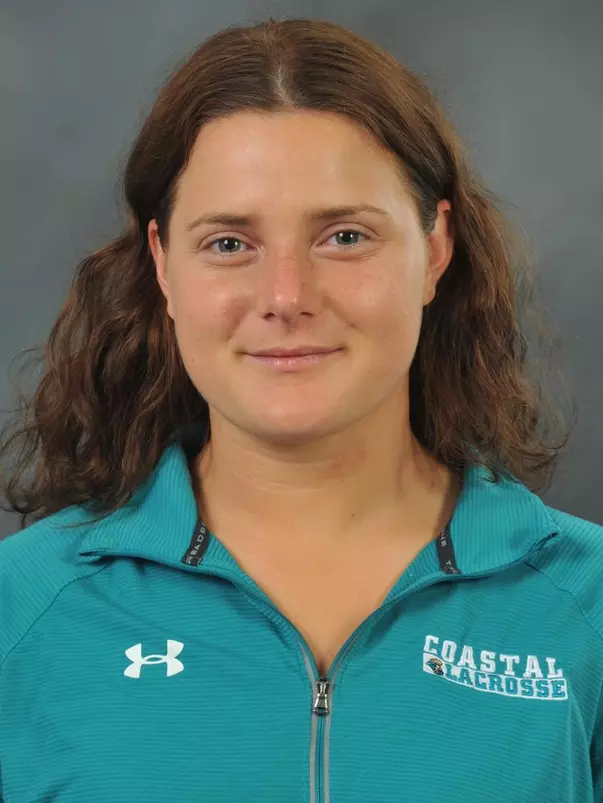 Megan Busch 2021 headshot