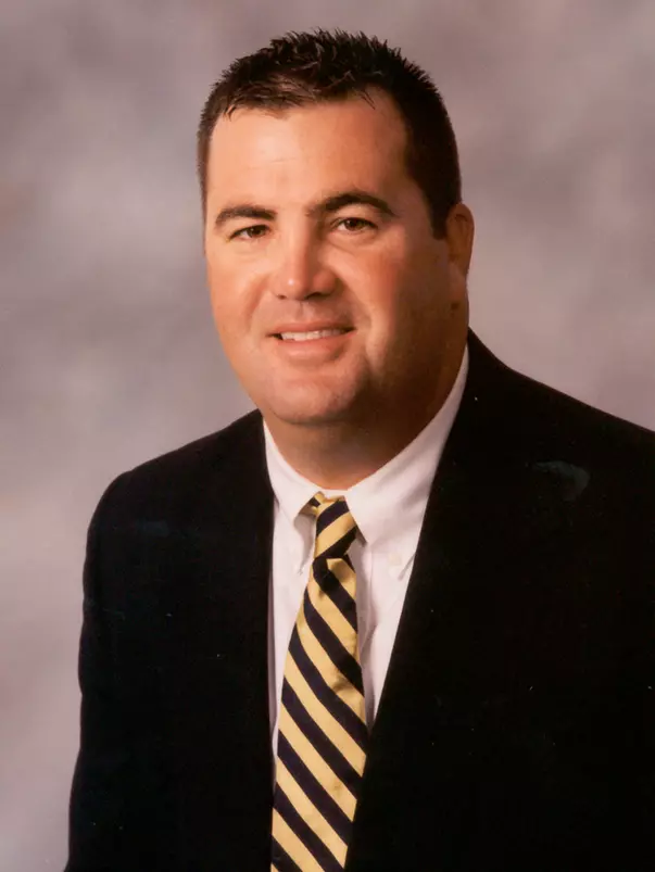 Brian Ashley headshot