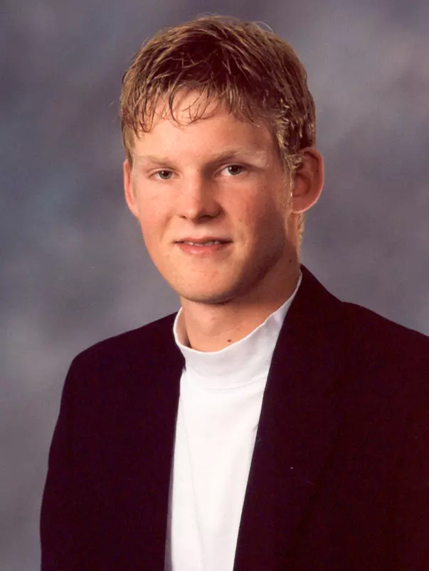 AJ DeLawyer 2003-04 headshot