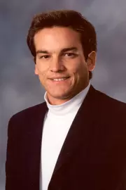 Alvaro Velasco 2003-04 headshot