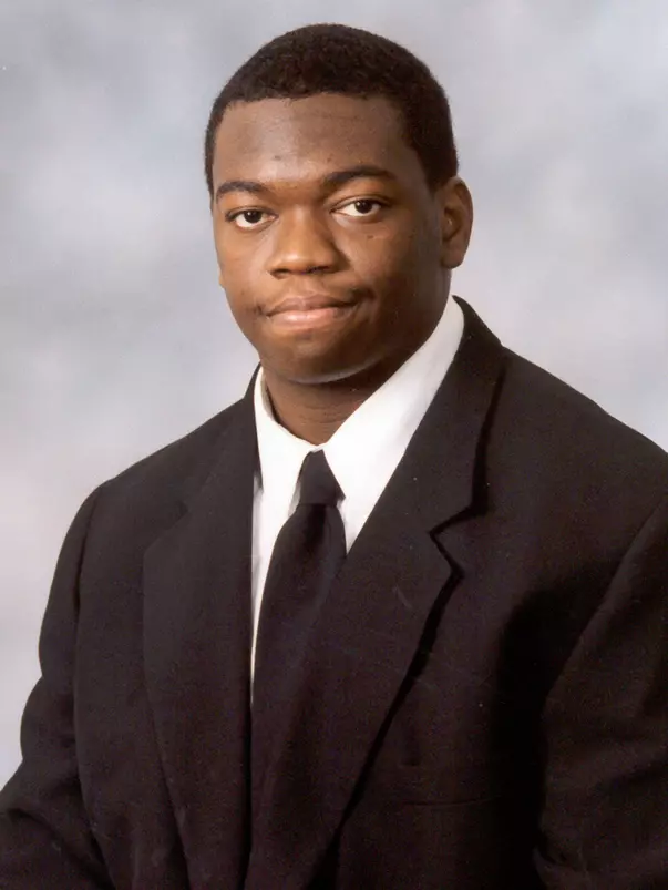 Eric Lewis 2003 headshot