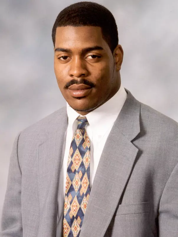 Ryan Lowery 2003 headshot