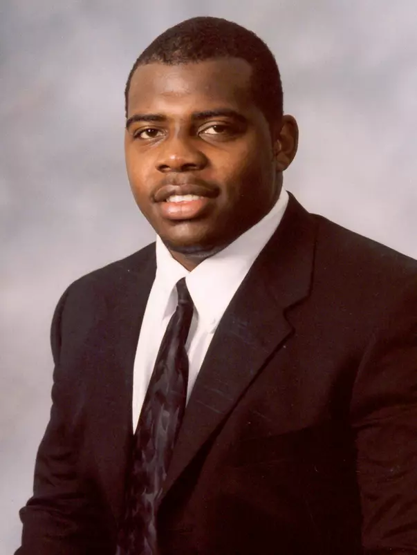 Cedric McKnight 2003 headshot
