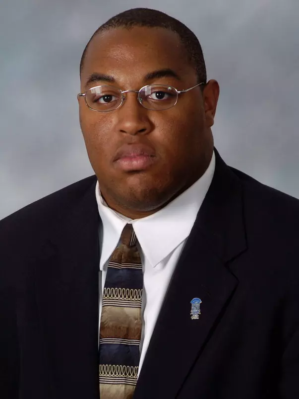 Brett Porterfield 2005 headshot