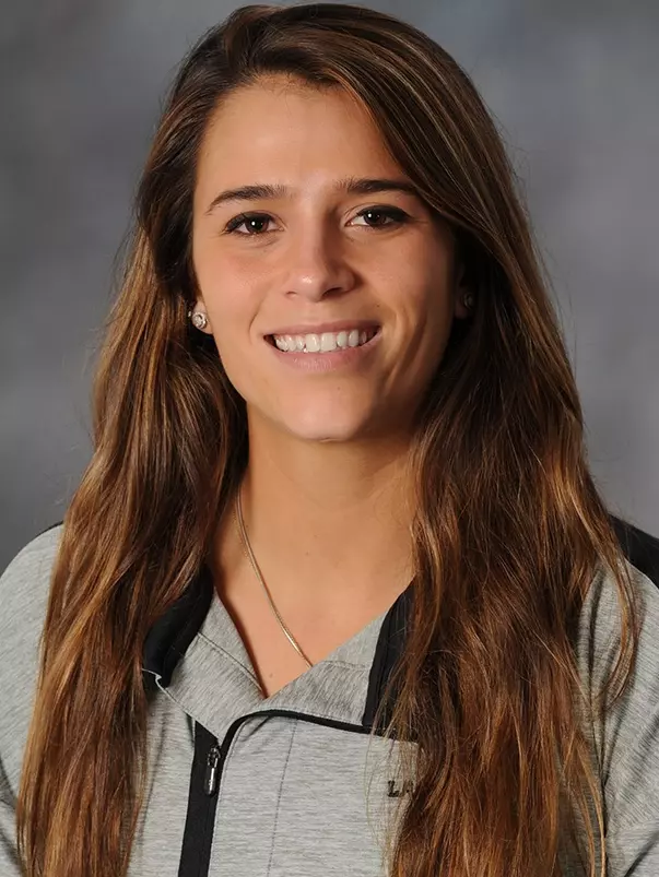 Alicia Geter 2017 headshot
