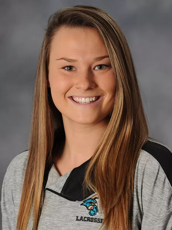 Keri White 2017 headshot