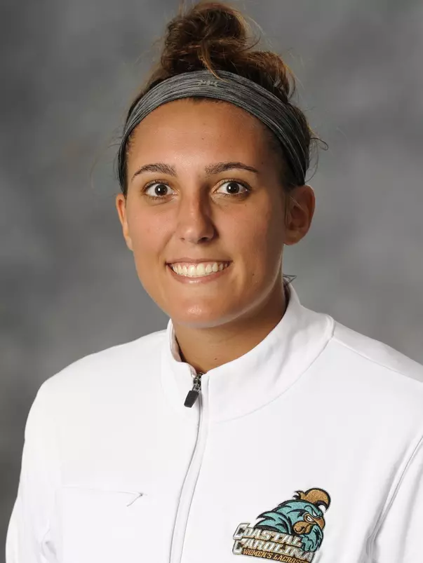 Sara Nolan 2016 headshot