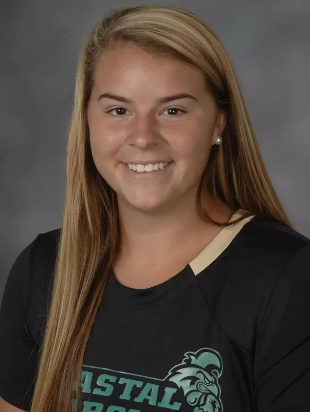 Caroline Williams 2014 headshot