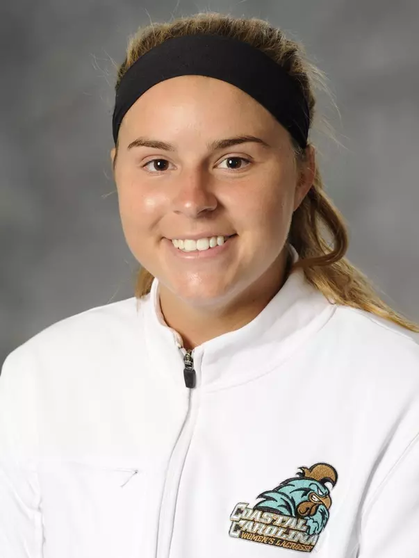 Caroline Williams 2016 headshot