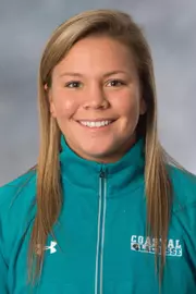 Courtney Genovese 2018 headshot